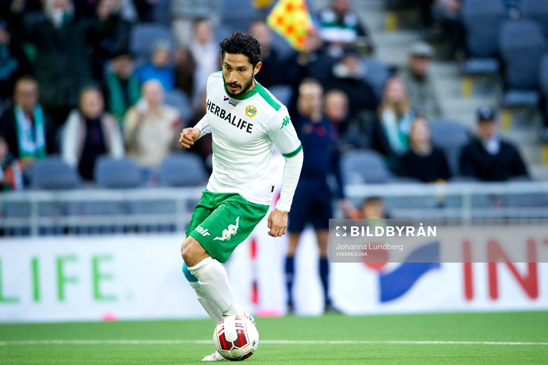 Hammarbys Pablo Piñones-Arce vinkas av för offside