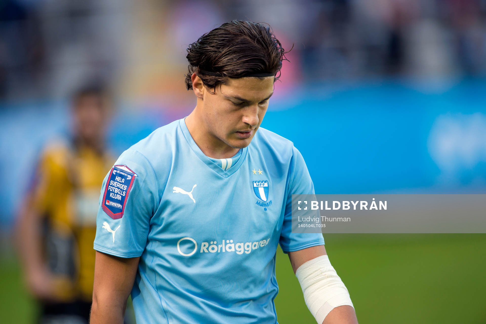 Malmö FFs Miiko Albornoz deppar
