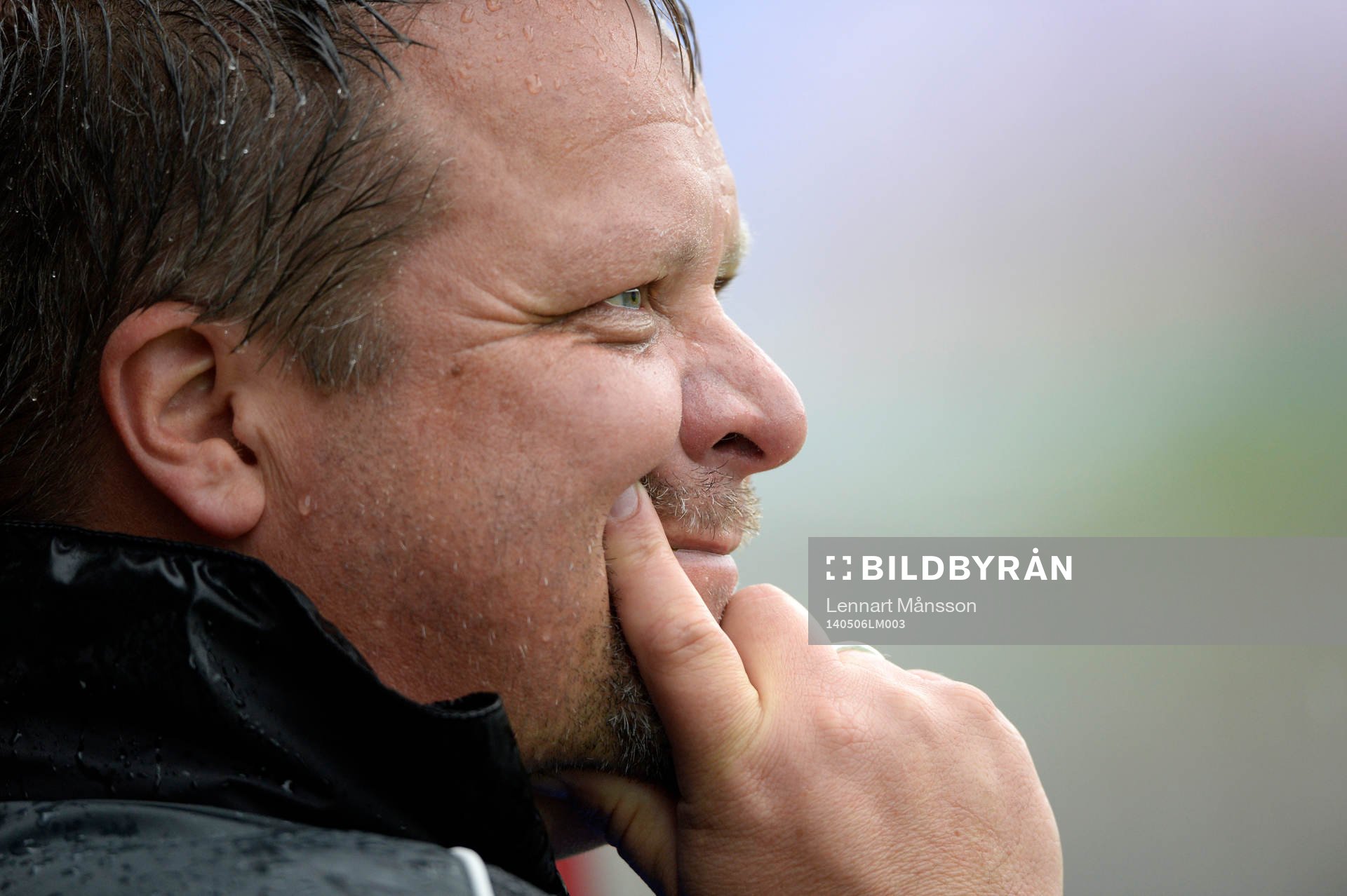  Helsingborgs tränare Roar Hansen under Helsingborgs träning inför derbyt mot Malmö FF i Helsingborg 7 maj 2014.