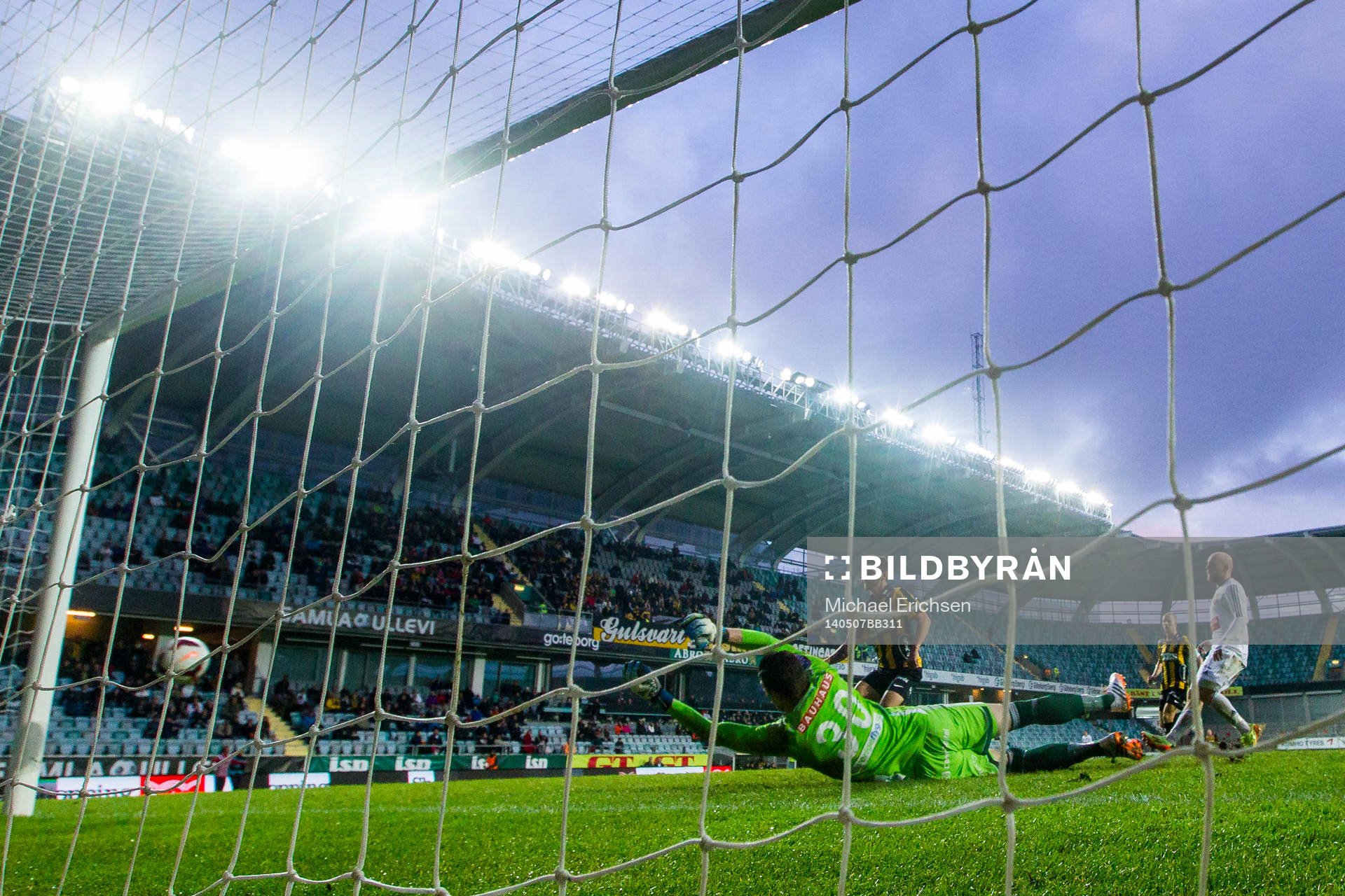 Häckens Björn Anklev gör 3-1 bakom Brommapojkarnas