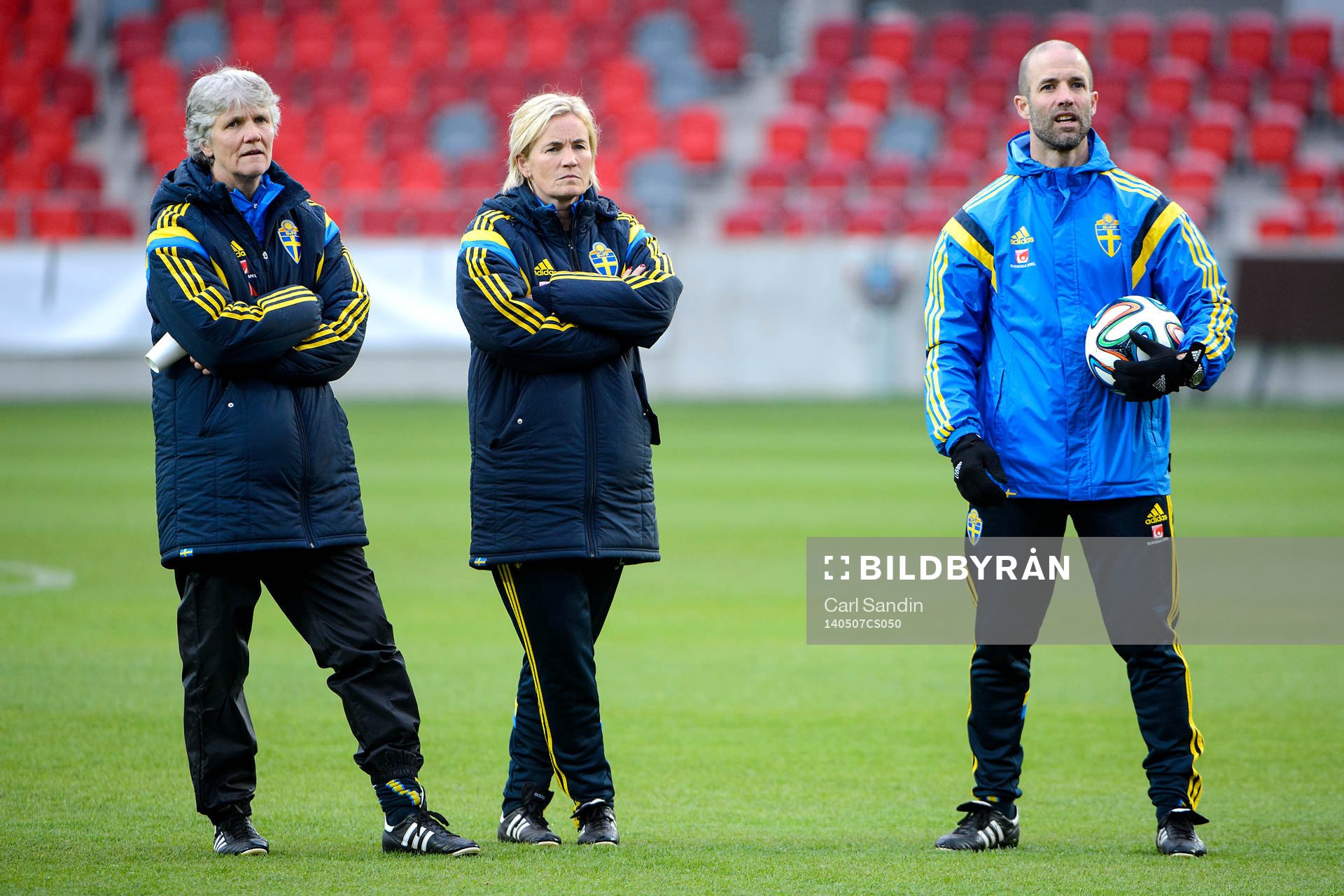 Sveriges förbundskapten Pia Sundhage, assisterande