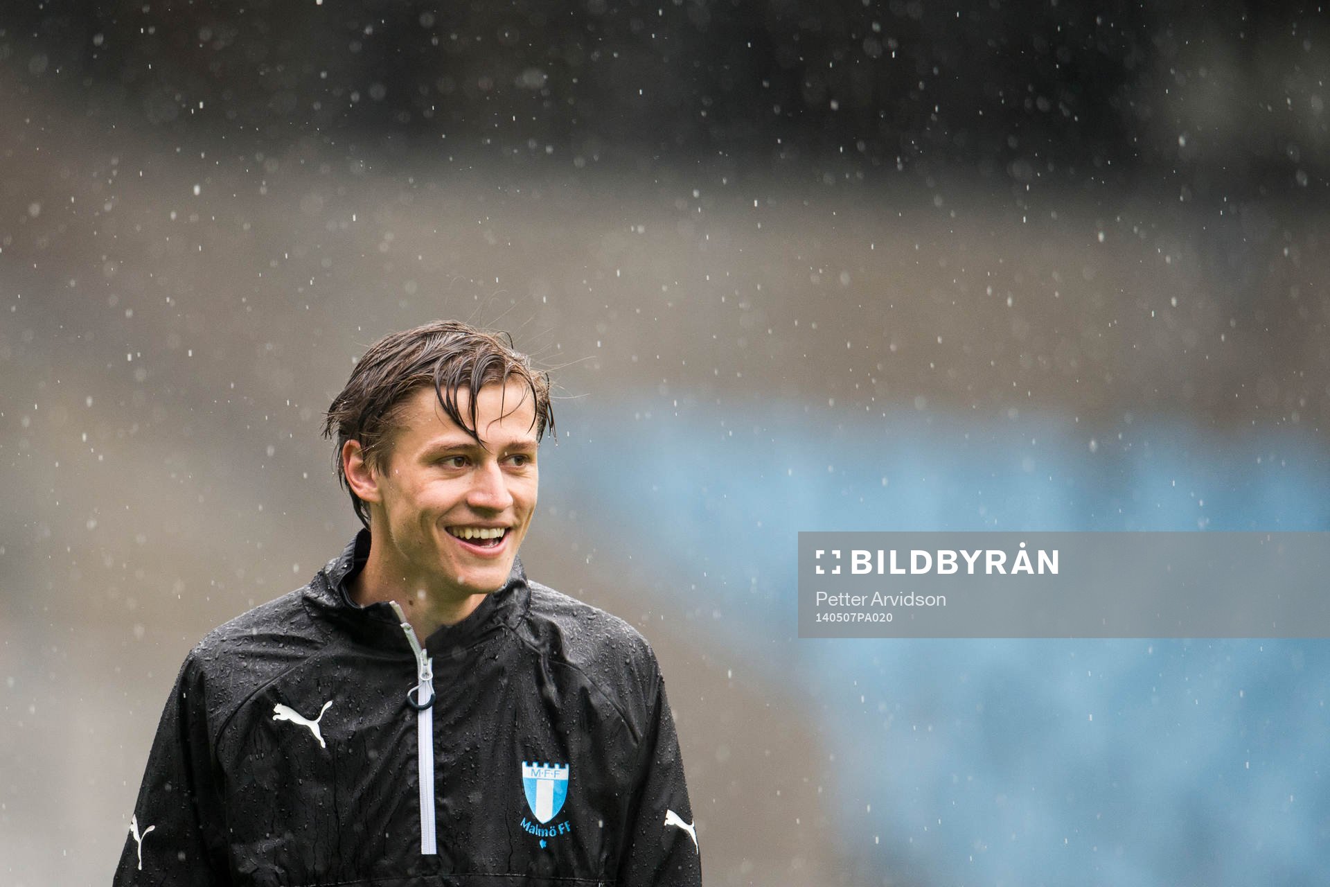 Malmö FFs Simon Thern under Malmö FFs träning inför derbyt mot Helsingborg den 7 maj 2014 i Malmö.