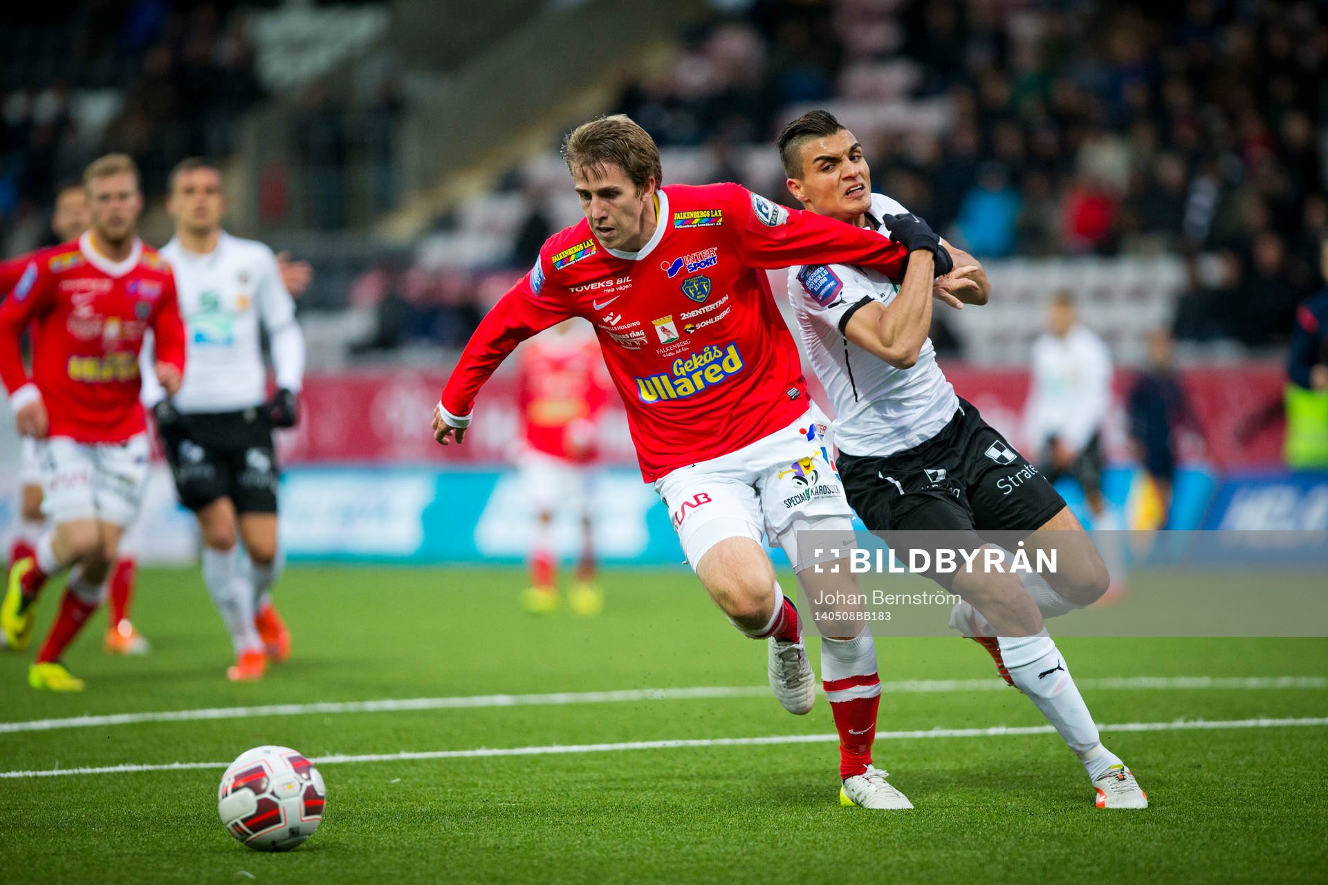 Falkenbergs Adam Eriksson och Örebros Ahmed Yasin