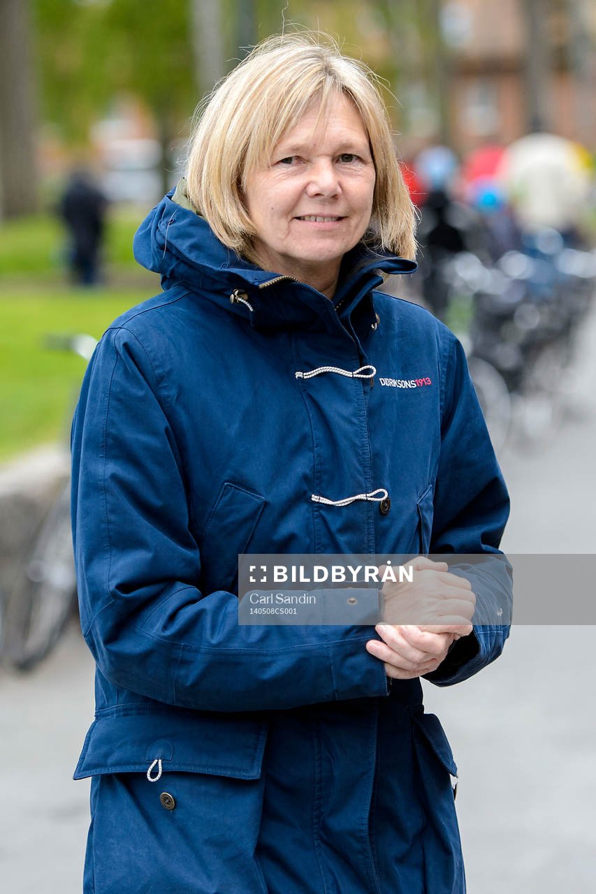 Skottlands förbundskapten Anna Signeul innan