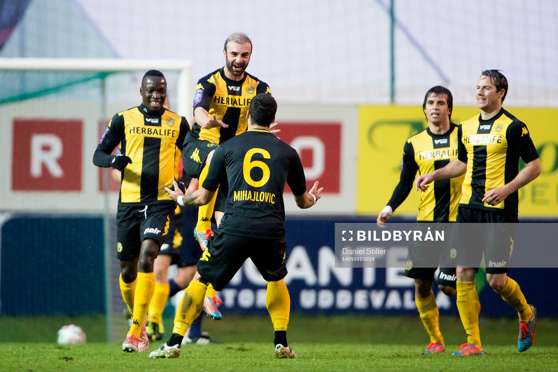 Hammarbys Kennedy Bakircioglü  jublar
