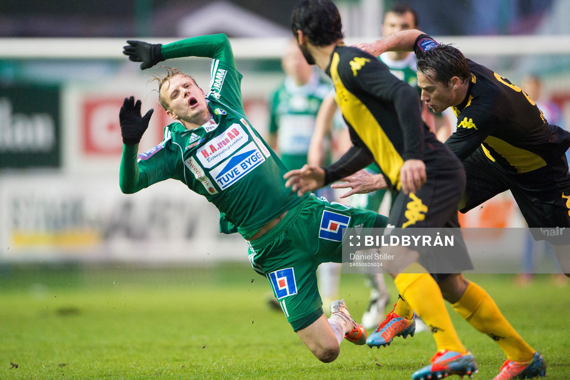 Ljungskiles Jakob Olsson faller