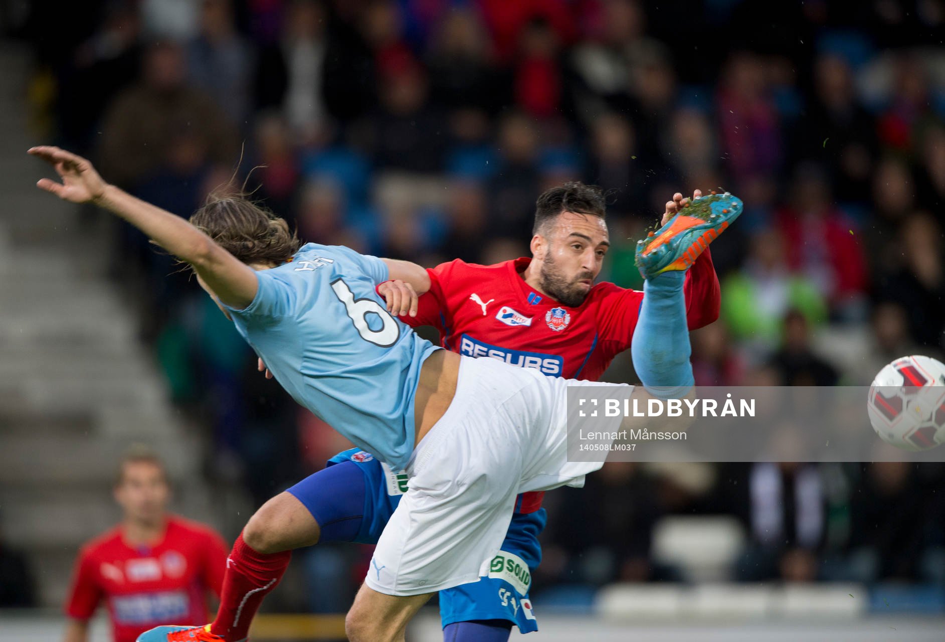 Helsingborgs Abdul Khalili och Malmös Markus Halsti i
