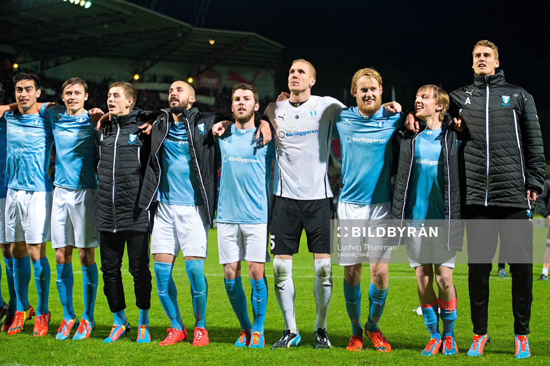 Malmö FFs spelare tackar publiken