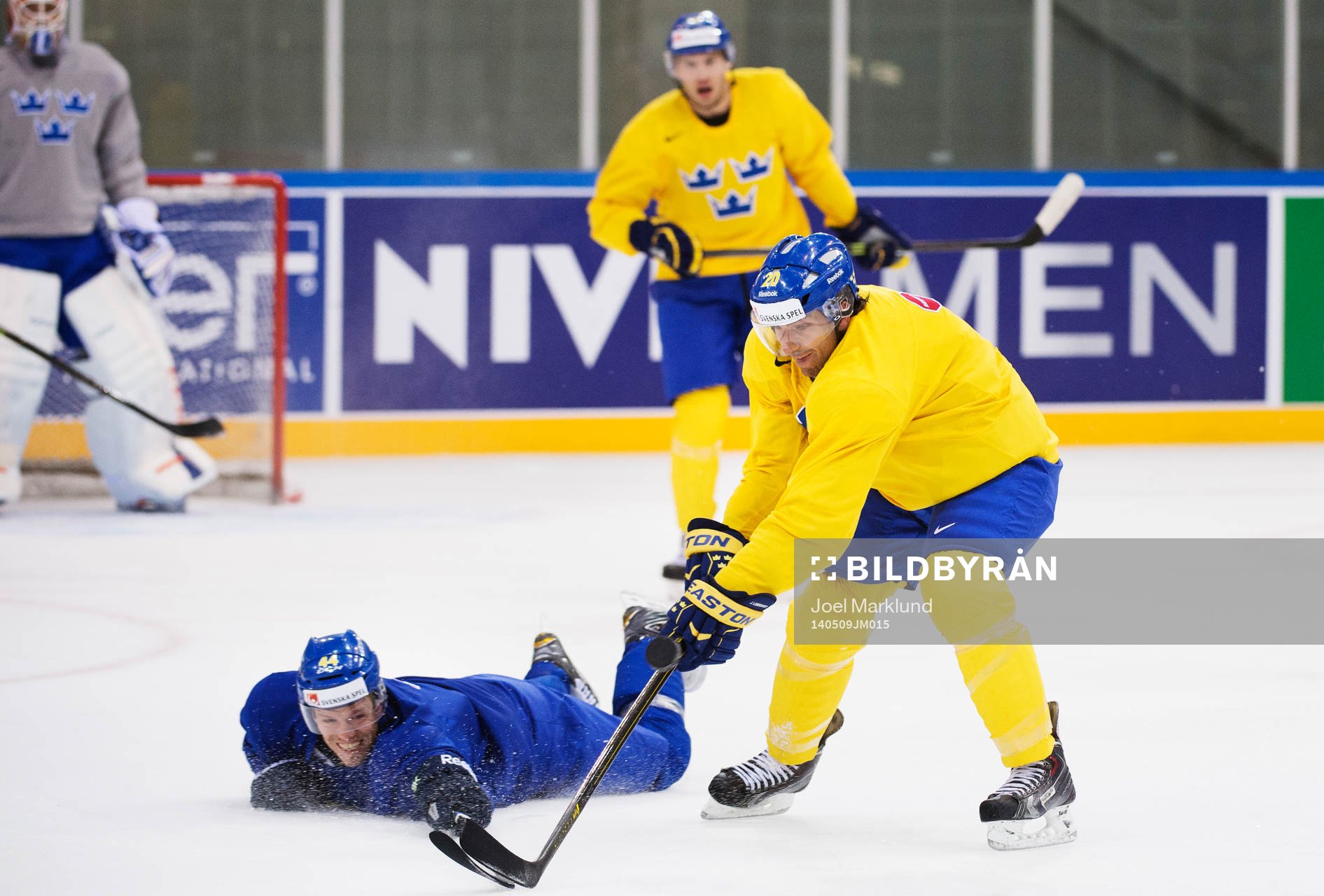 Nicklas Danielsson slänger sig