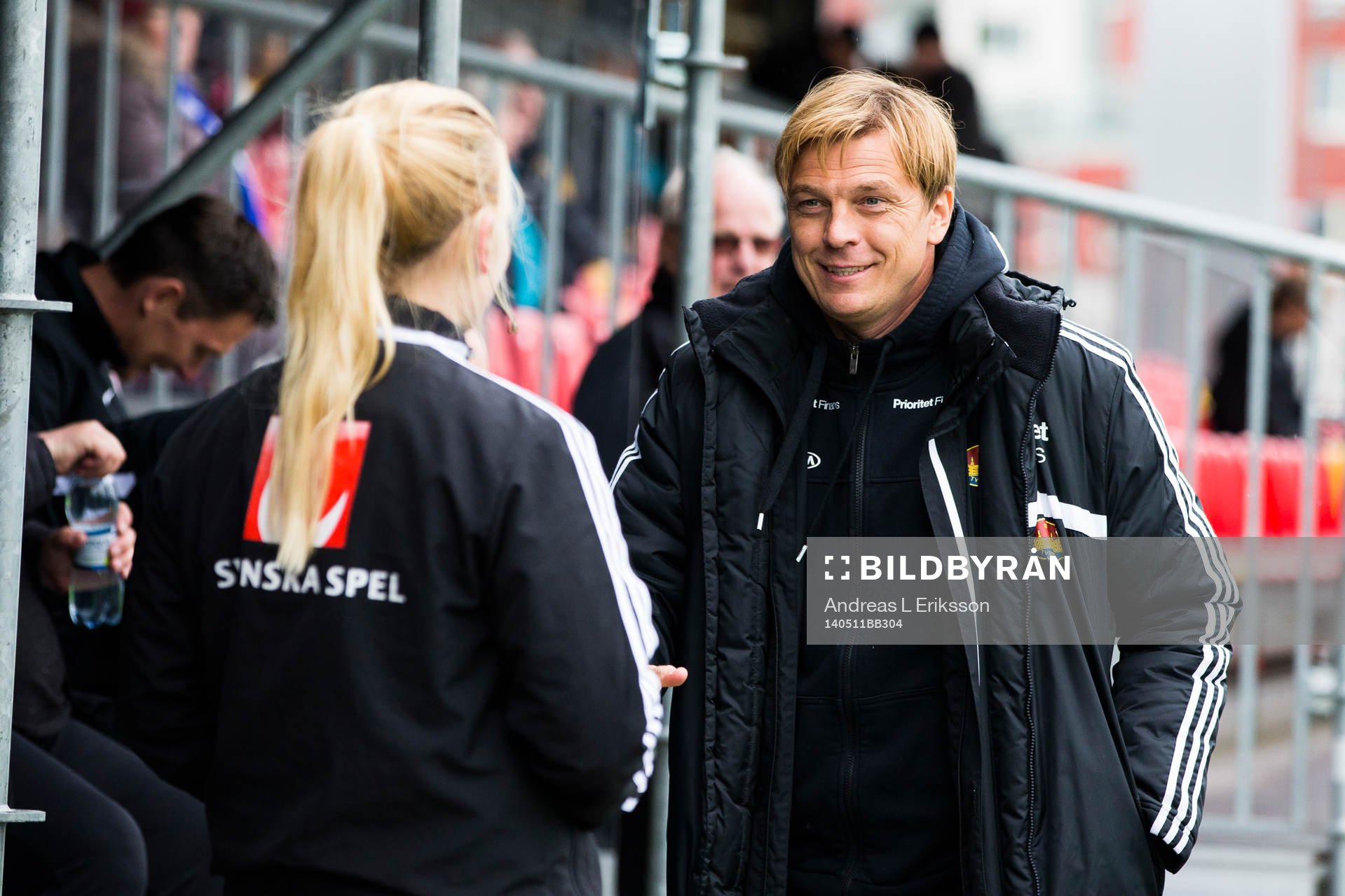 Tyresös tränare Tony Gustavsson innan fotbollsmatchen i