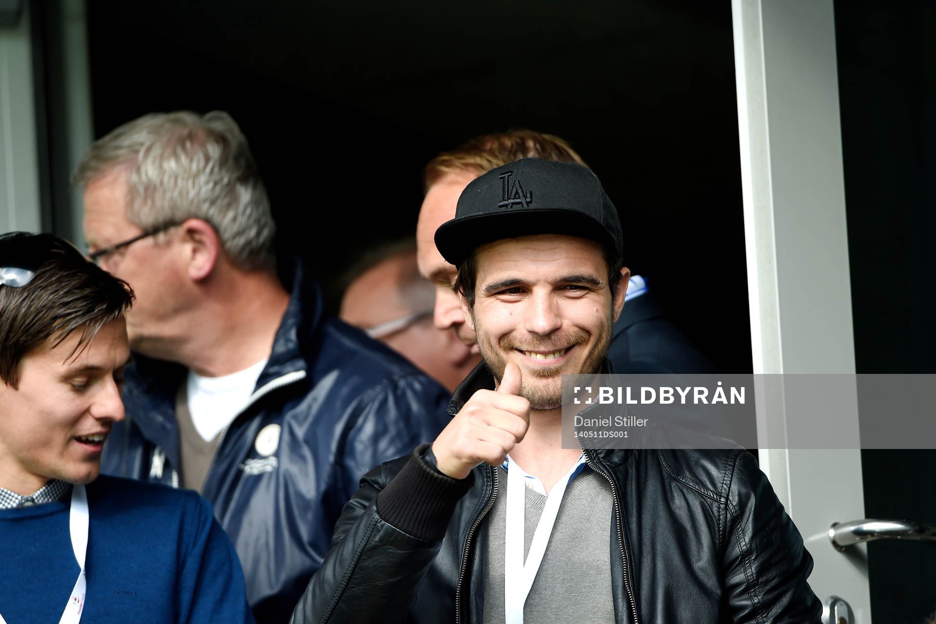 Örebros Nordin Gerzic på läktaren