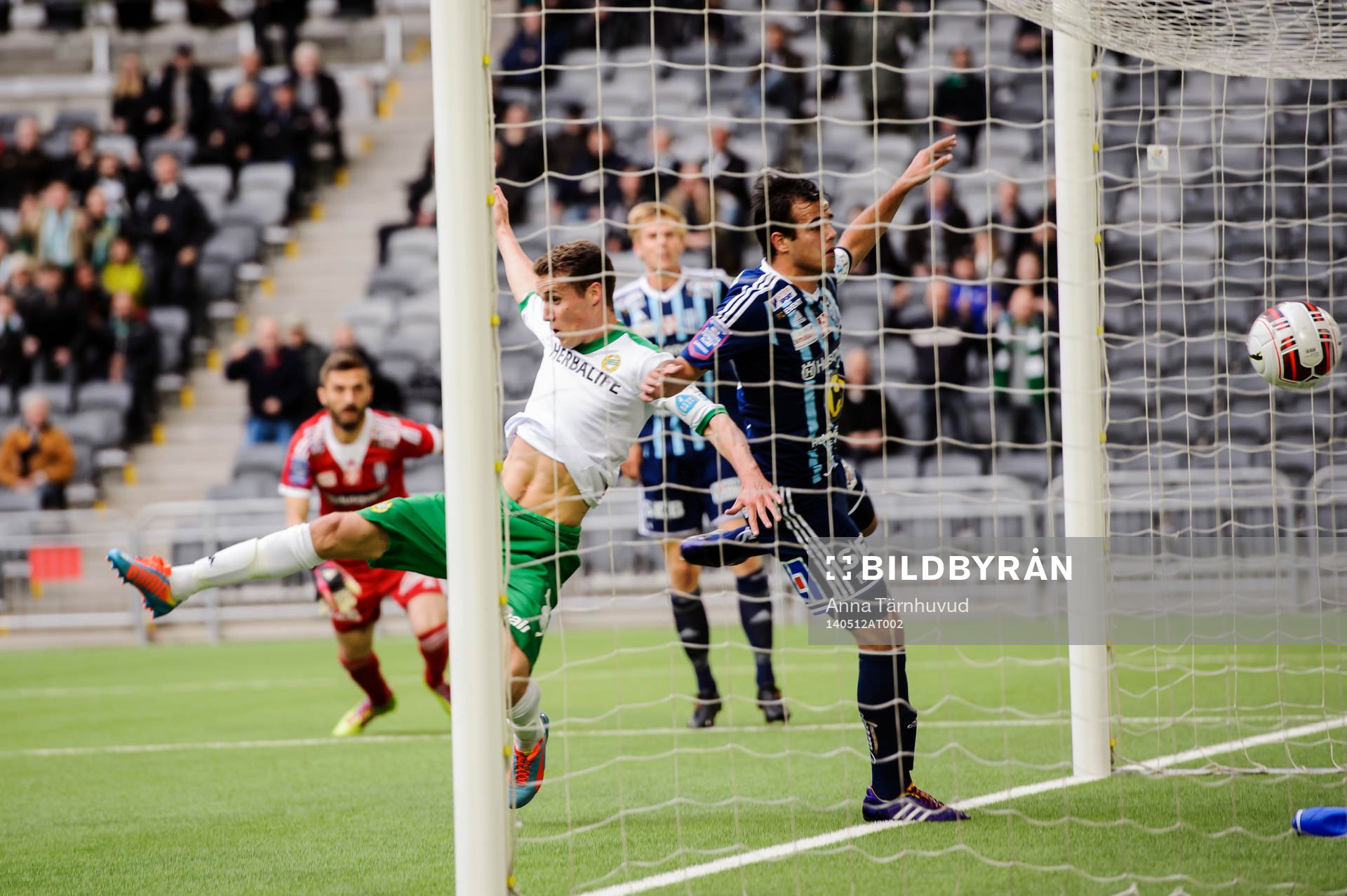 Hammarbys  Fredrik Torsteinbø  gör 1-0
