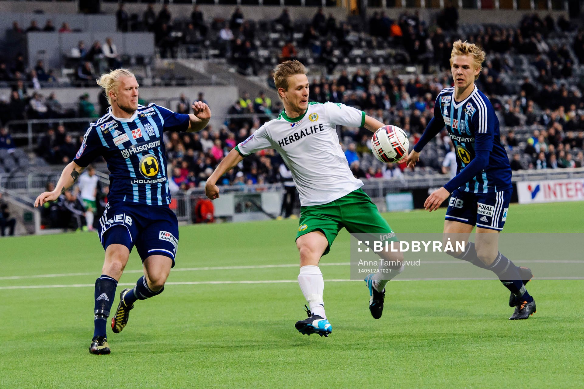 Husqvarnas Robin Cederberg, Hammarbys Erik Israelsson och