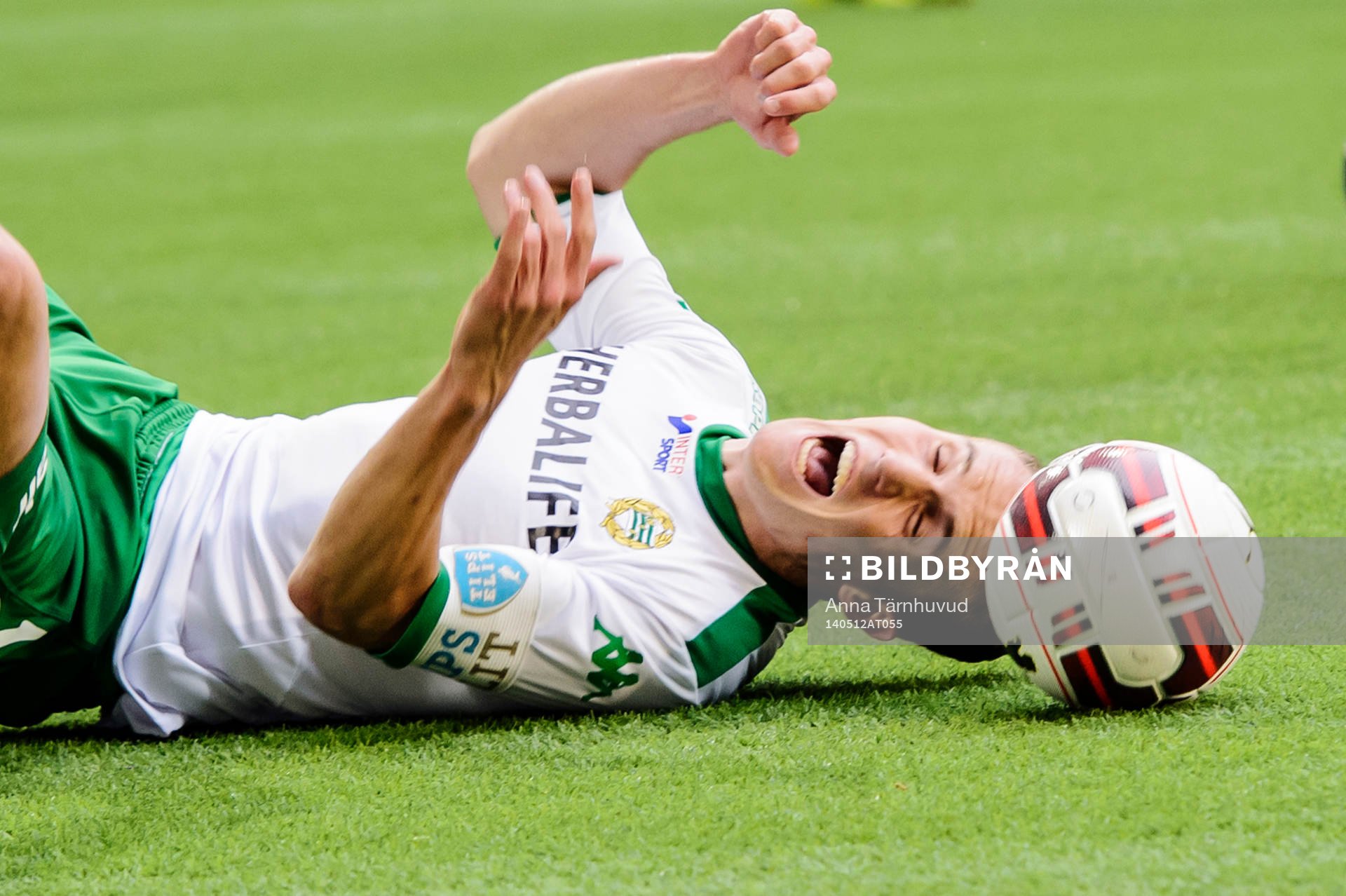 Hammarbys Fredrik Torsteinbø faller