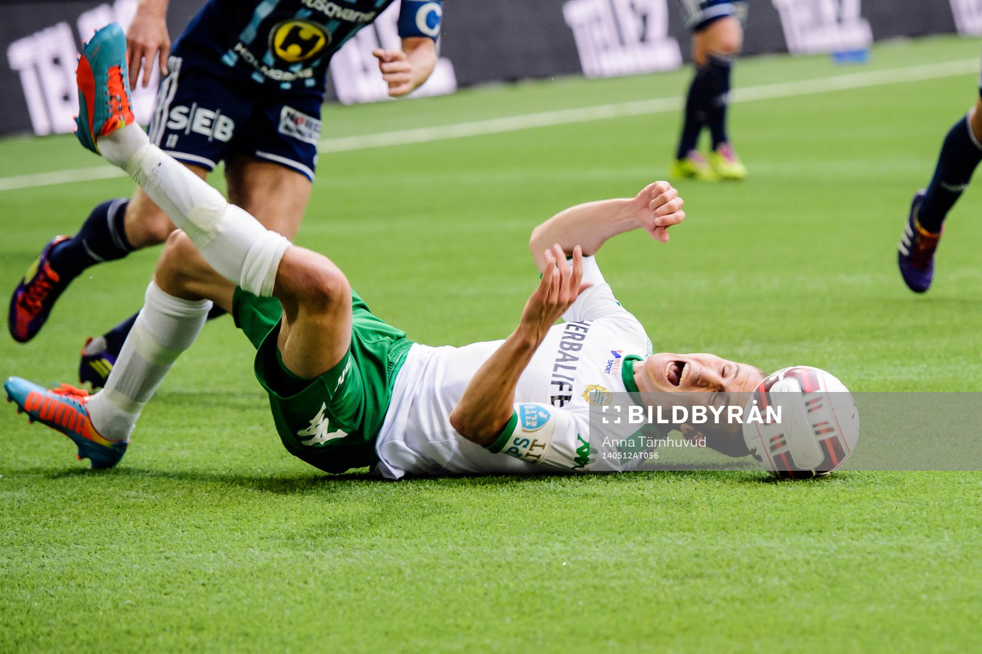 Hammarbys Fredrik Torsteinbø faller