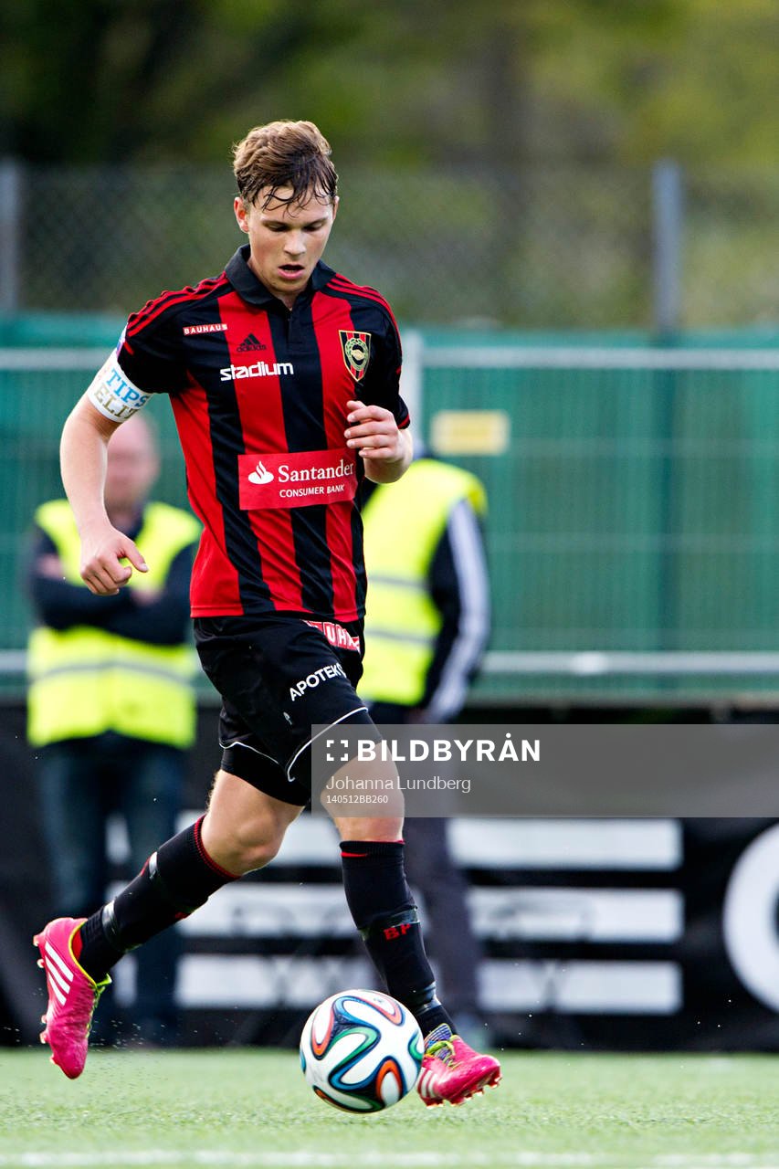 Jesper Karlström