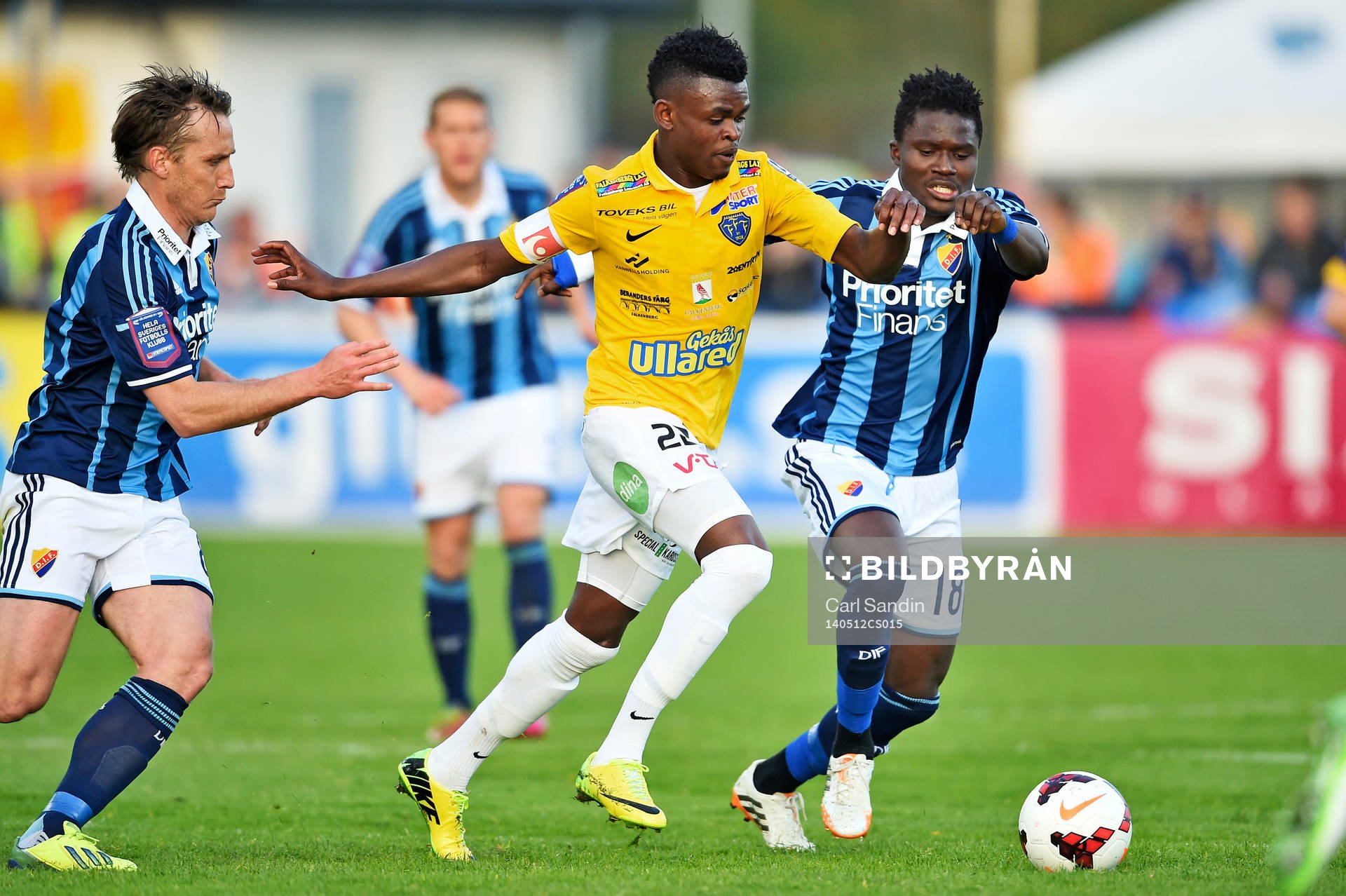 Falkenbergs Godsway Donyoh och Djurgårdens Daniel Amartey