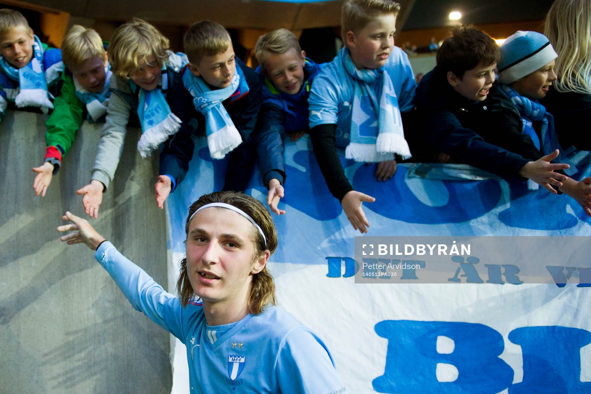 Malmö FFs Pawel Cibicki tackar publiken