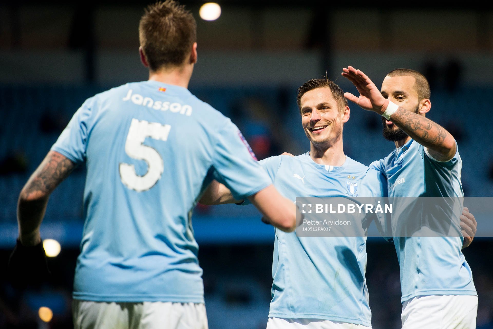 Malmö FFs Pontus Jansson och Markus Rosenberg (m) jublar