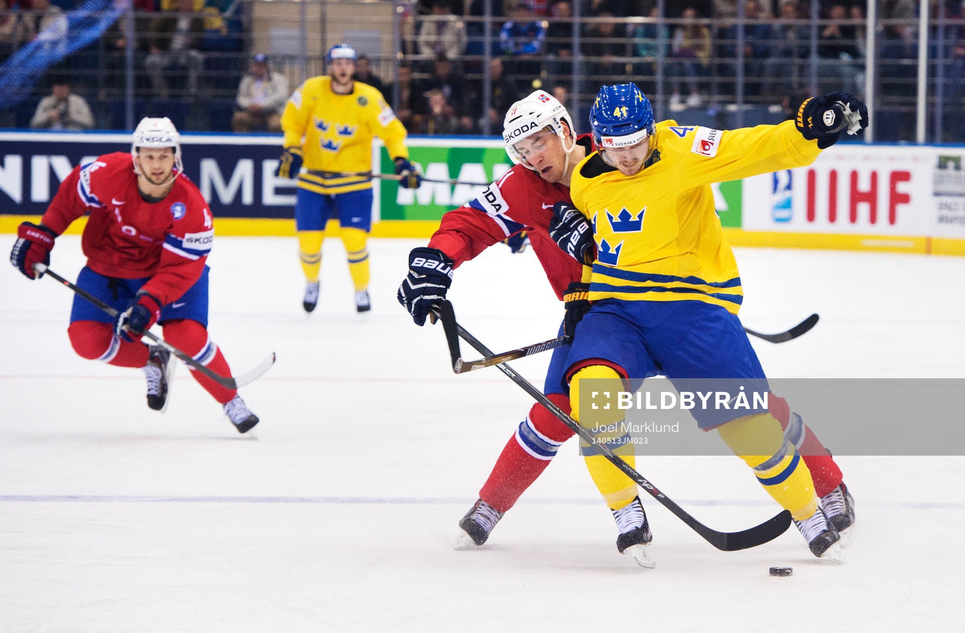 Norges Andreas Stene hakar Sveriges Gustav Nyquist