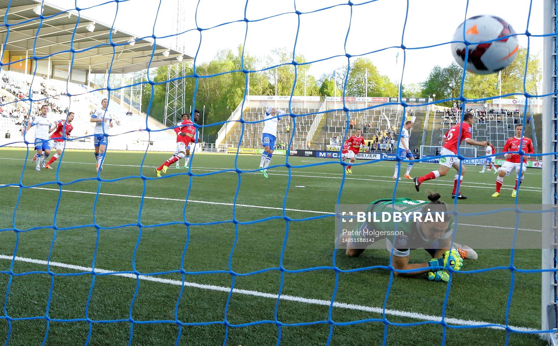 Mål 0-1 av Falkenbergs Stefan Rodevåg på straff förbi