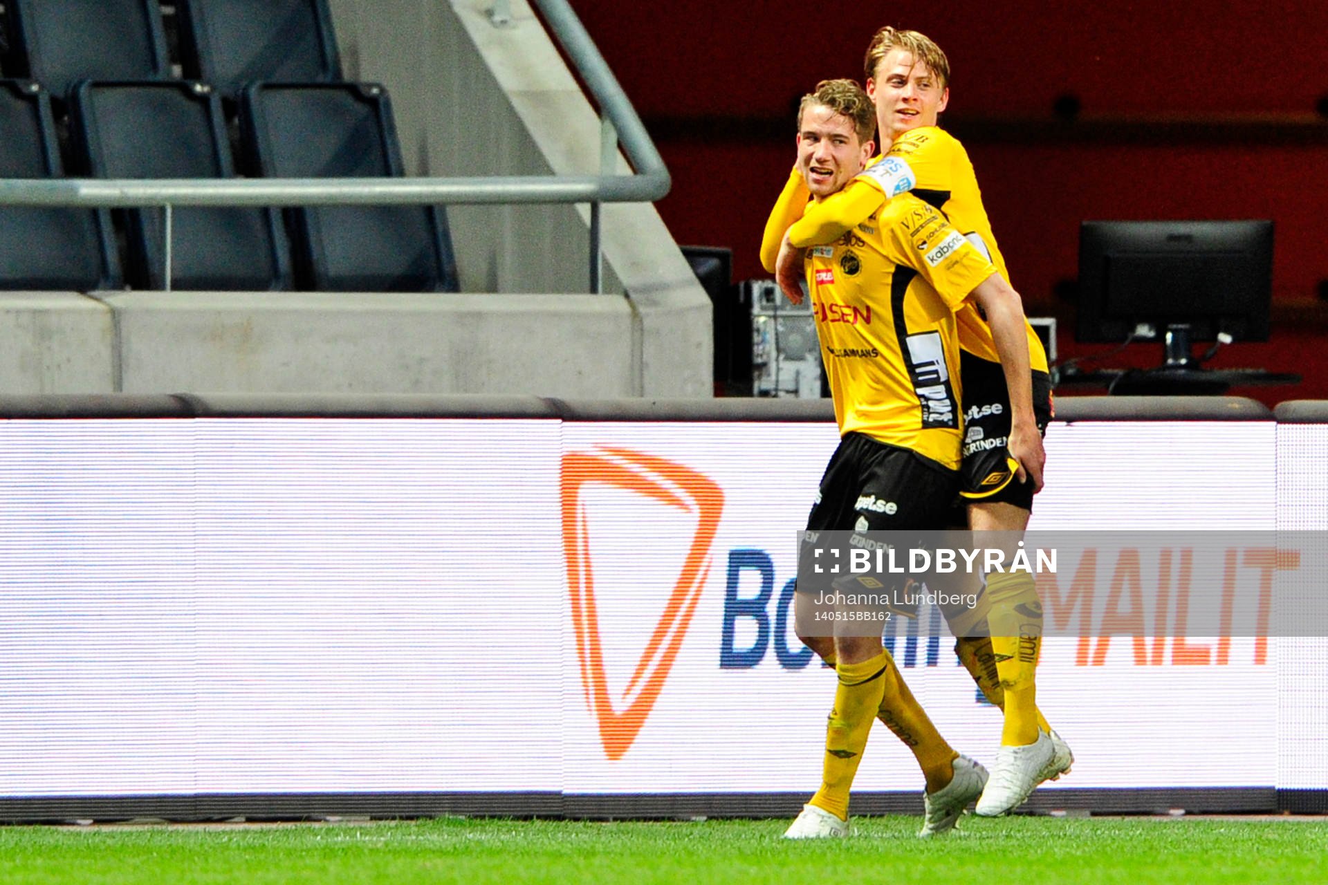 Elfsborgs Marcus Rohdén kramas om