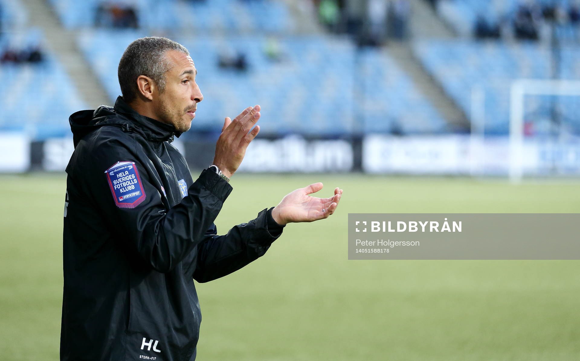 Falkenbergs tränare Henrik Larsson