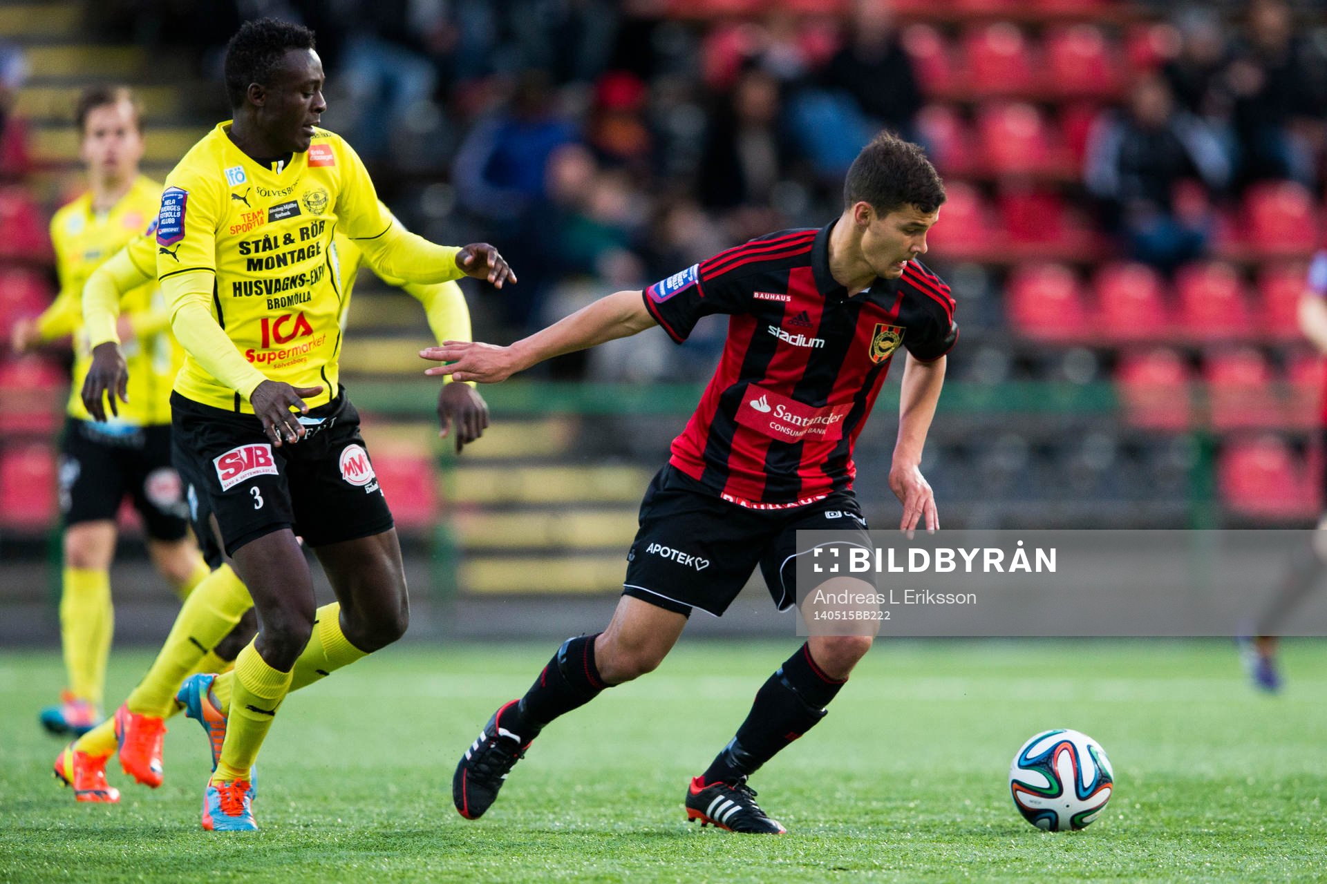Mjällbys Gbenga Arokoyo och Brommapojkarnas Mauricio