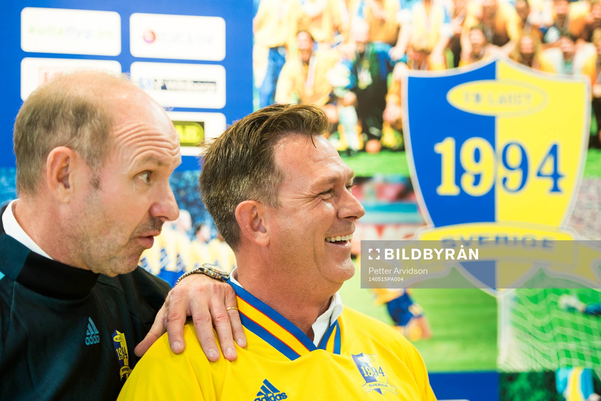 Thomas Ravelli och Pontus Kåmark under en presskonferens den 15 maj 2014 i Båstad med anledning av den jubileumsmatch som det svenska bronslaget från VM 1994 ska spela den 29 juni i Båstad.