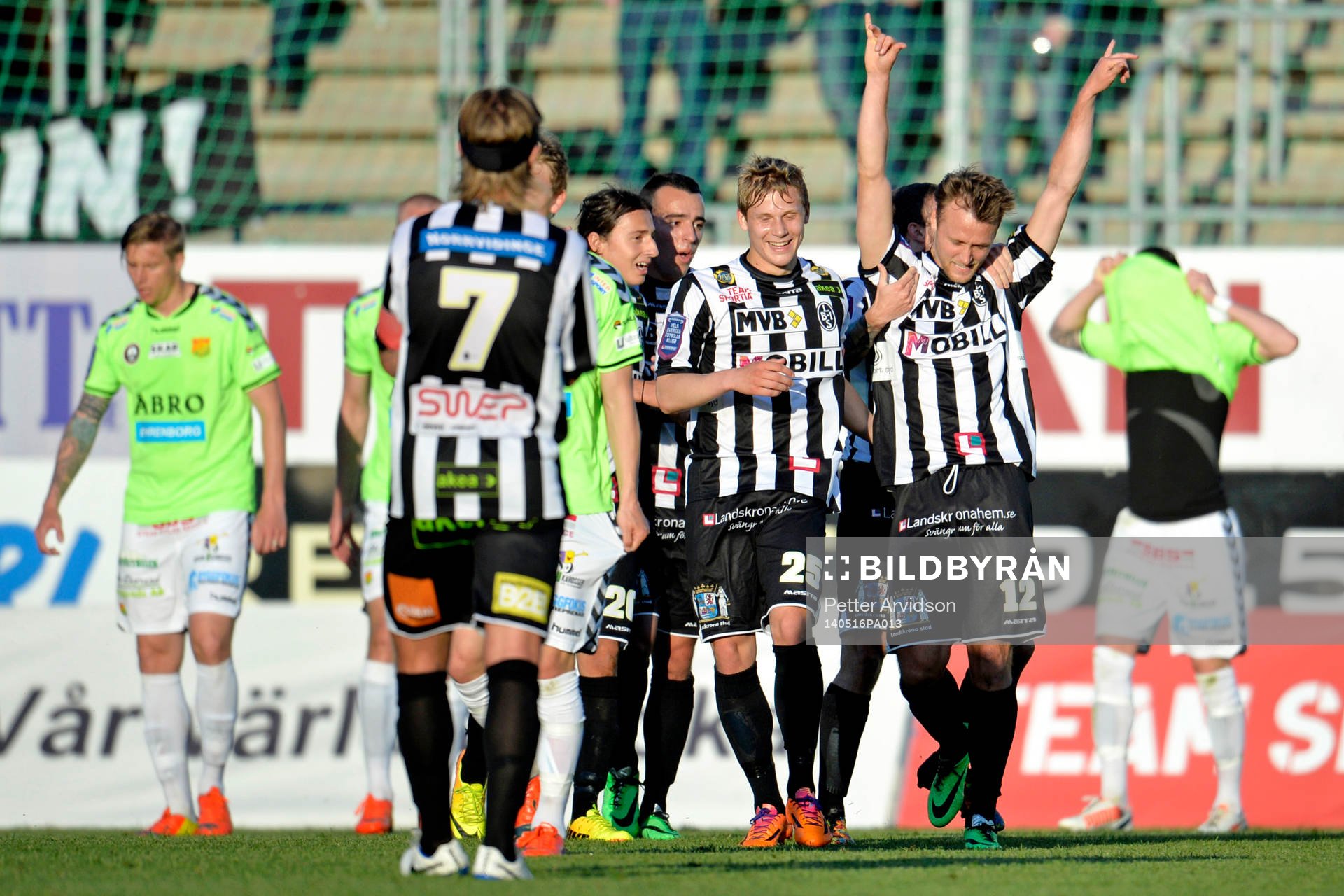 Landskronas Niclas Rönne jublar