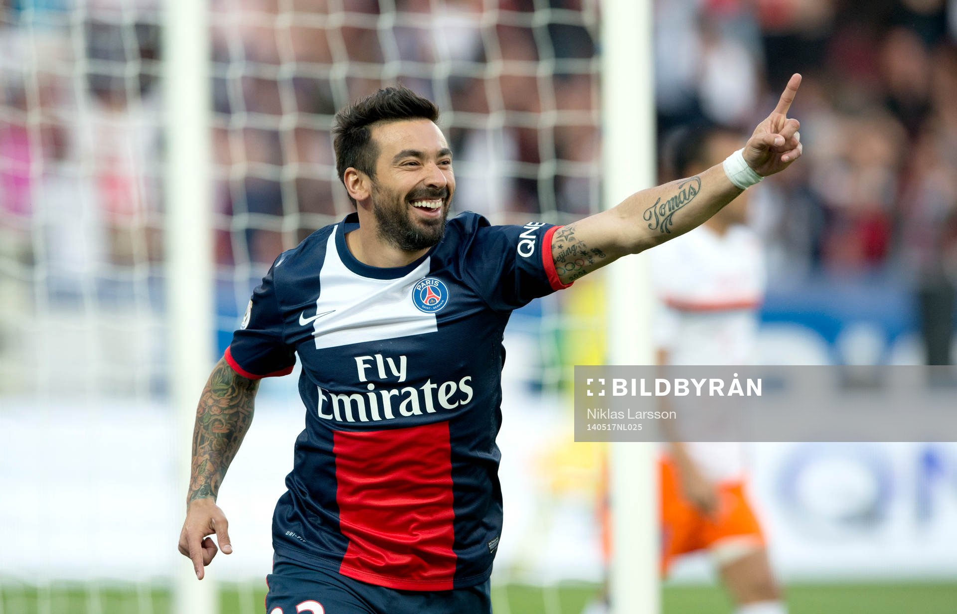 Ezequiel Lavezzi, Paris Saint Germain jublar