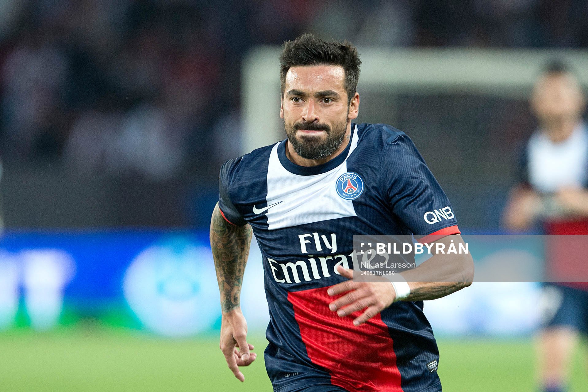 Ezequiel Lavezzi, Paris Saint Germain under en