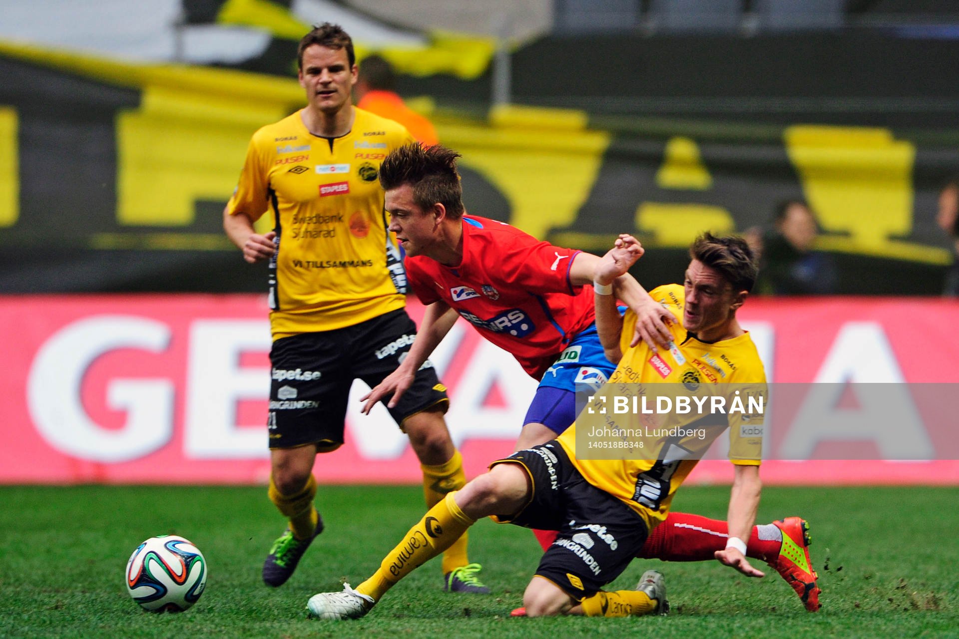 Helsingborgs Alexander Achinioti Jönsson  och Elfsborgs