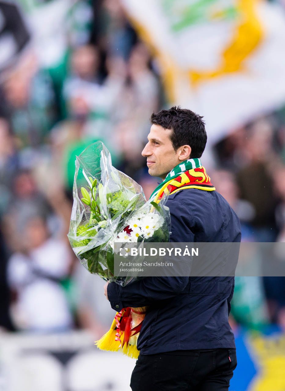 Suleyman Sleyman avtackas av representanter från Syrianska