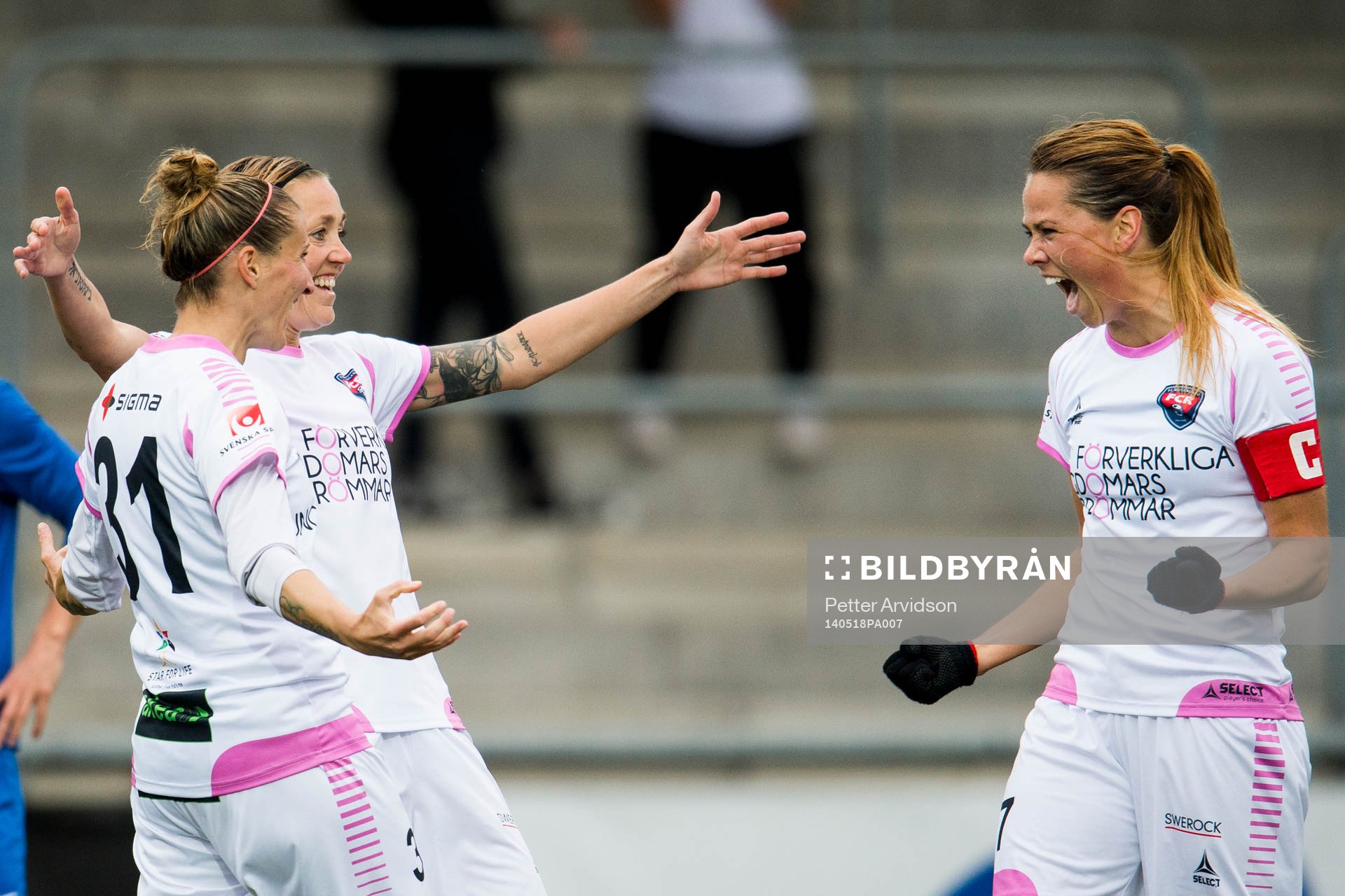 Rosengårds Anja Mittag jublar