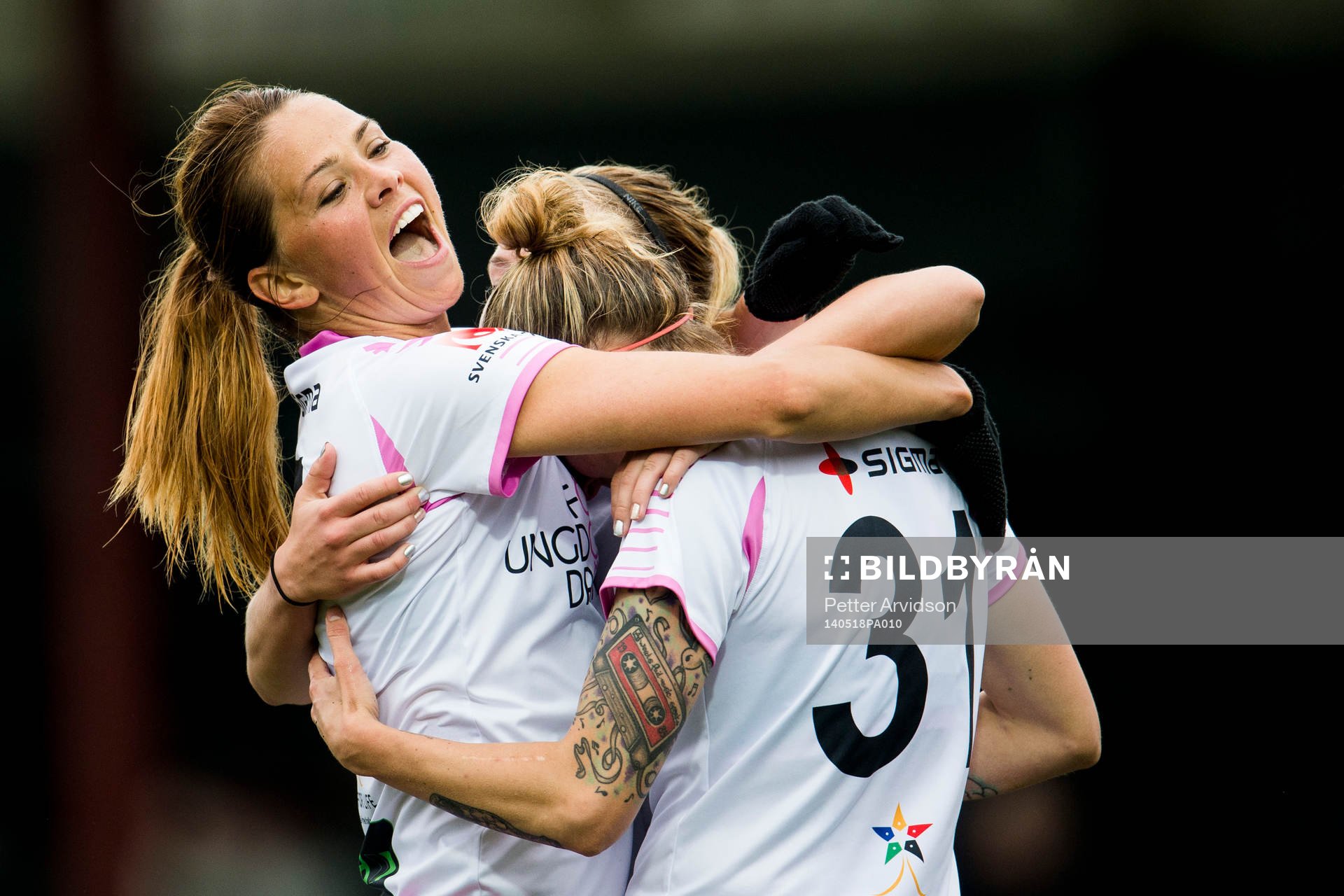Rosengårds Sara Björk Gunnarsdottir jublar