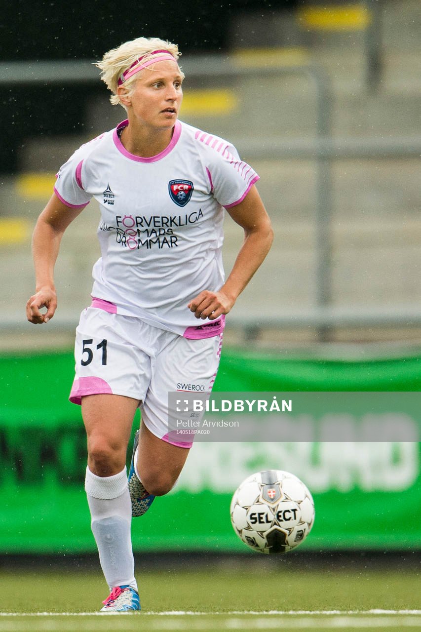 Rosengårds Lisa Ek under fotbollsmatchen i Damallsvenskan mellan FC Rosengård och Eskilstuna den 18 maj 2014 i Malmö.