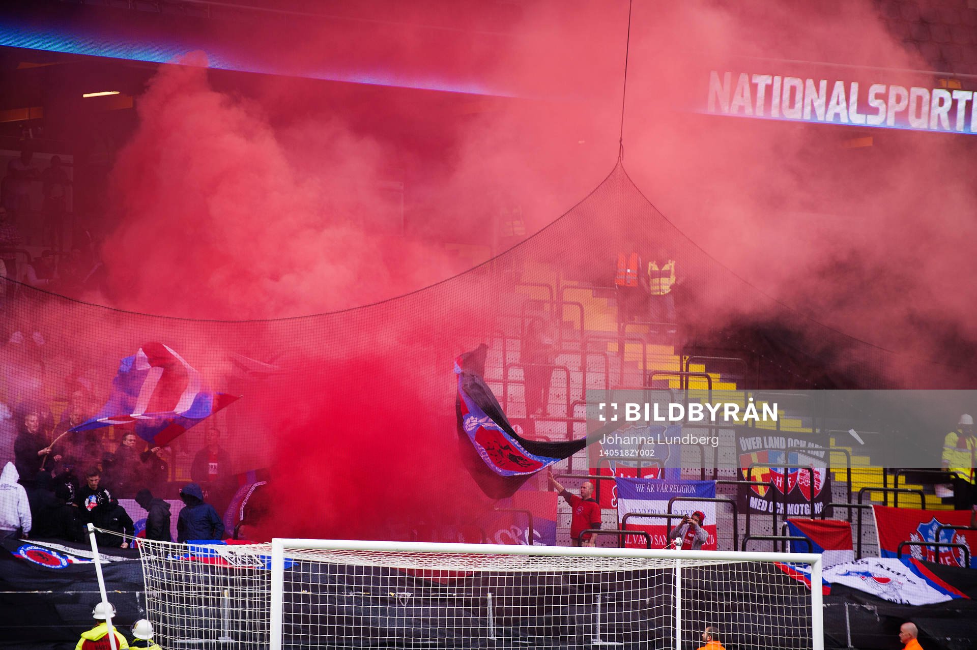 Helsingborgs klack tänkder rökbomber
