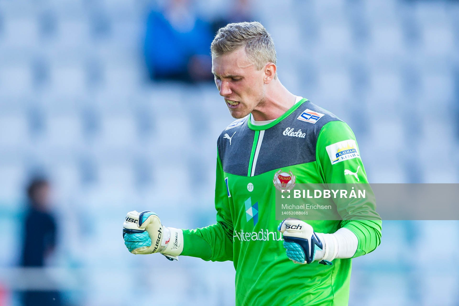 Kalmars målvakt Lars Cramer jublar