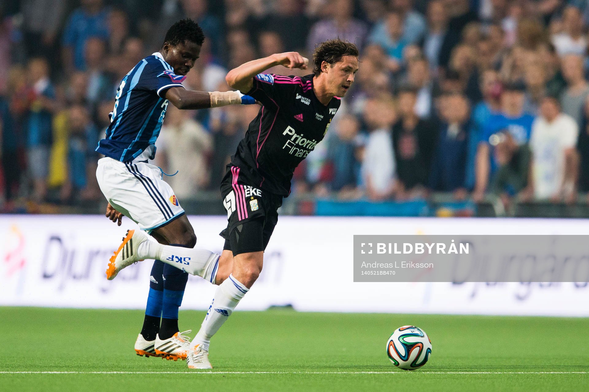Djurgårdens Daniel Amartey stoppar IFK Göteborgs Philip