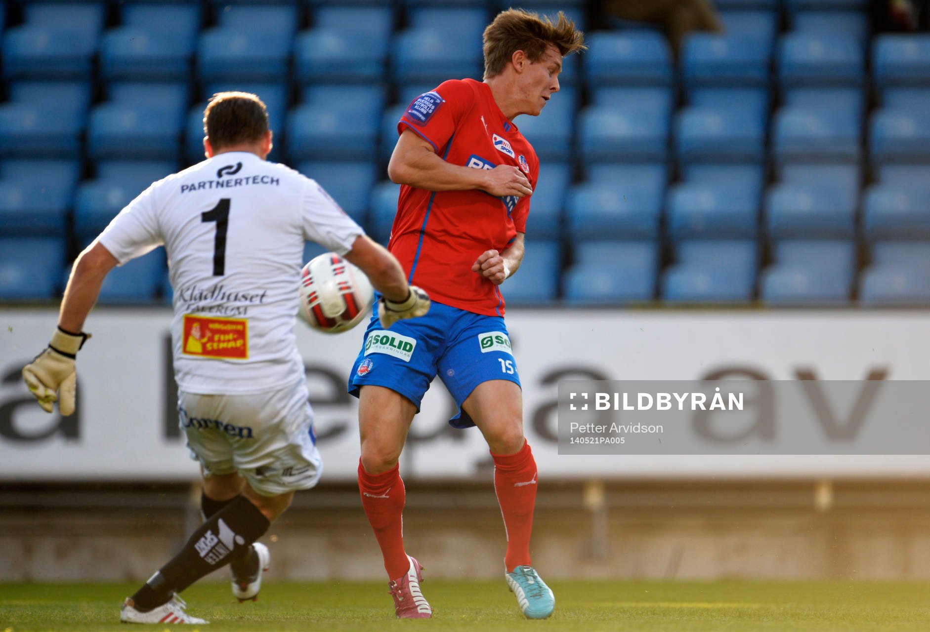 Åtvidabergs målvakt Henrik Gustavsson och Helsingborgs