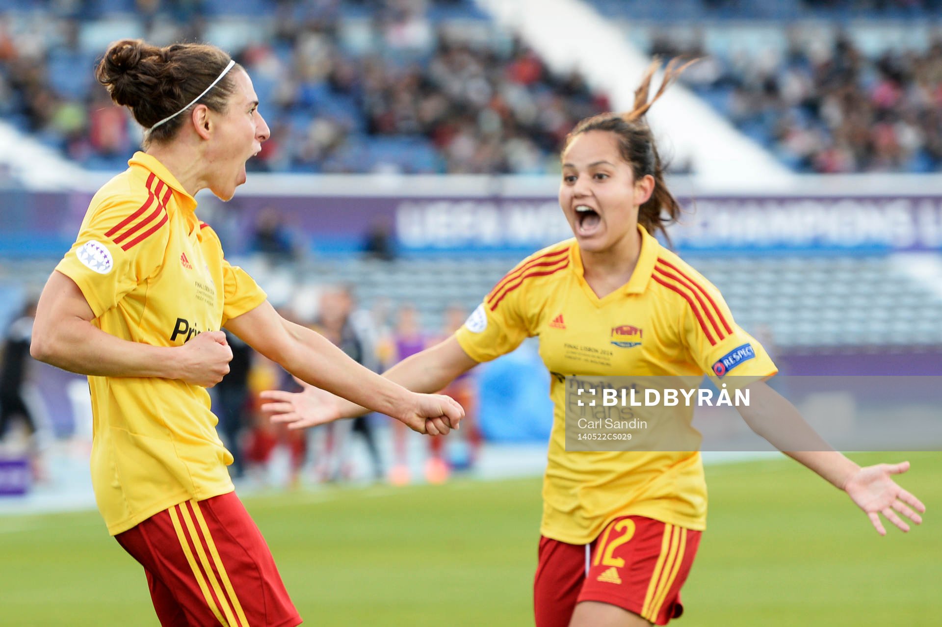 Tyresös Veronica Boquete och Malin Diaz jublar