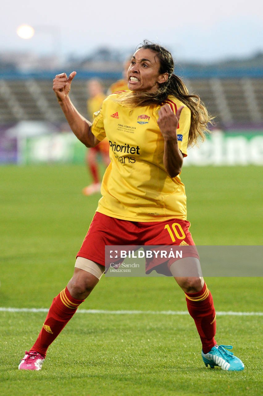 Tyresös Marta Vieira da Silva jublar