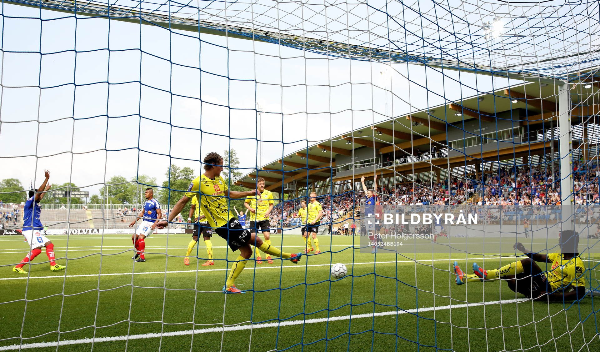 Mål 1-0 av Åtvidabergs Victor Sköld