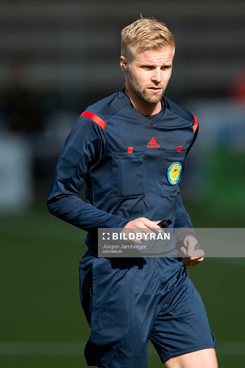 Domaren Glenn Nyberg