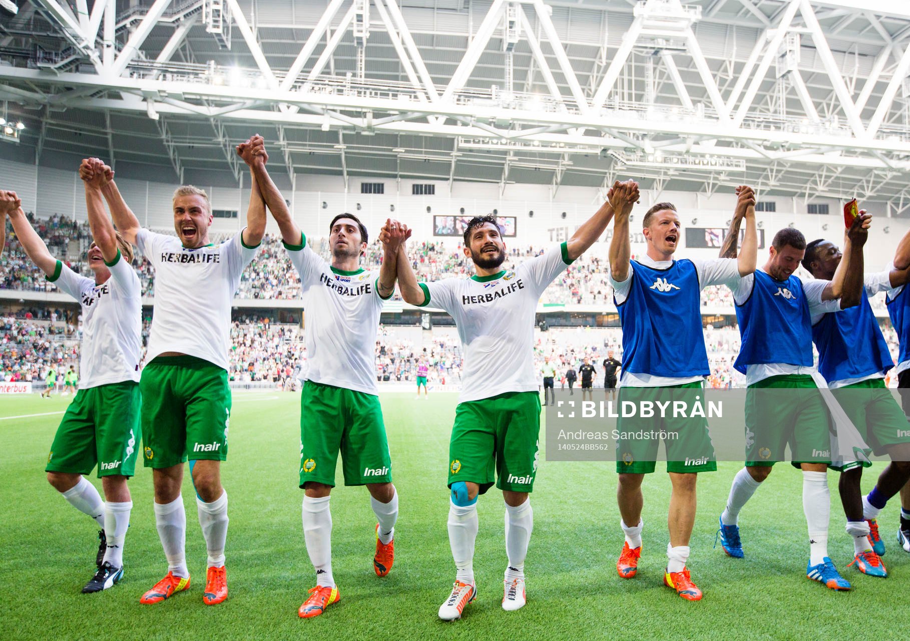 Hammarbys spelare tackar publiken