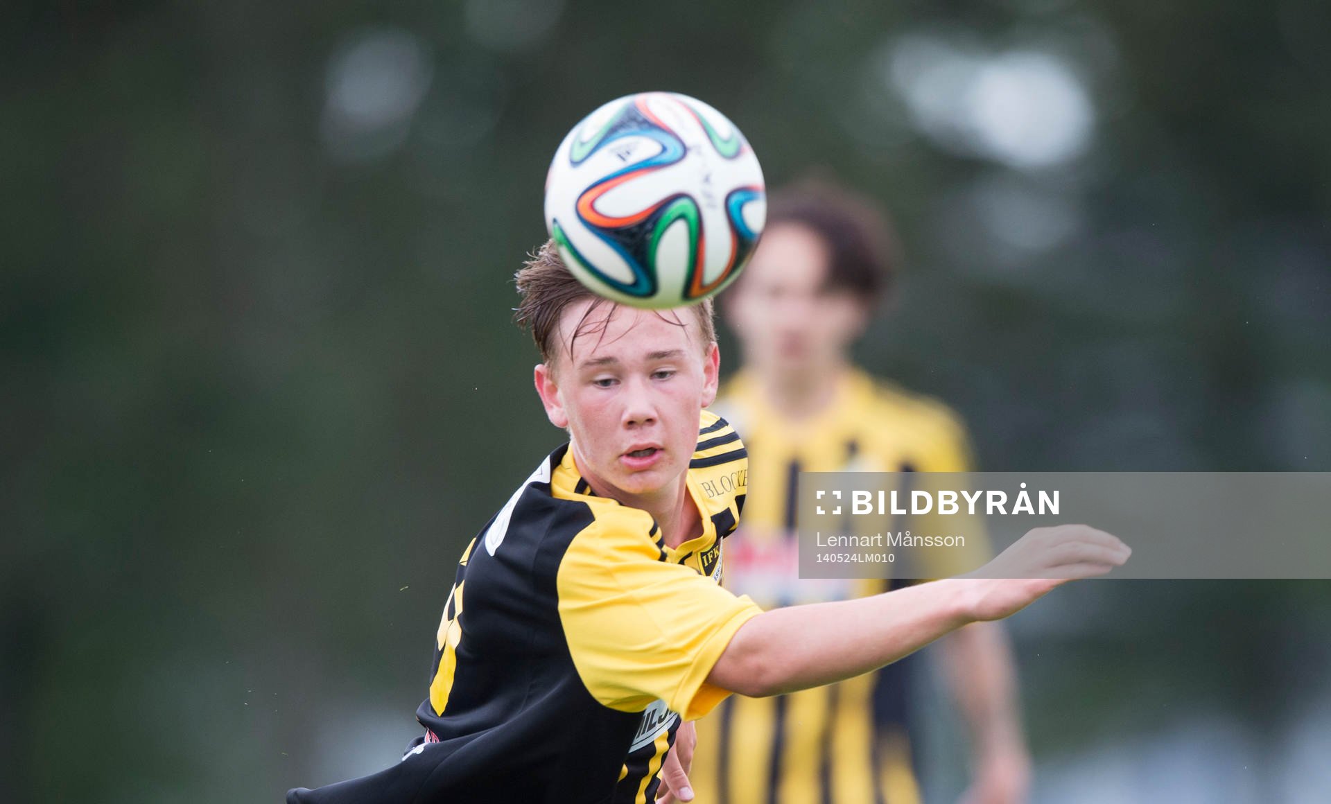 IFK Hässleholms 14-årige Theo Ekström i matchen i