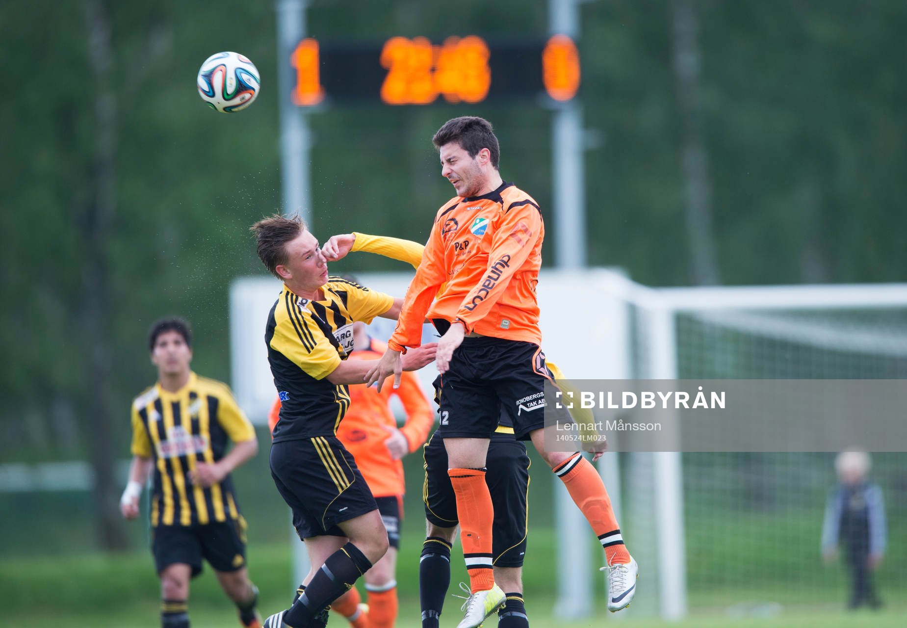 IFK Hässleholms 14-årige Theo Ekström i matchen i