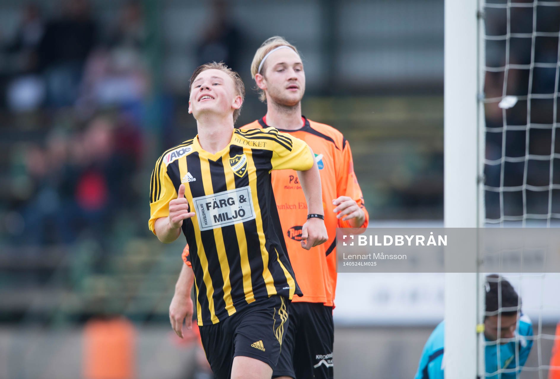 IFK Hässleholms 14-årige Theo Ekström har gjort 2-0 och