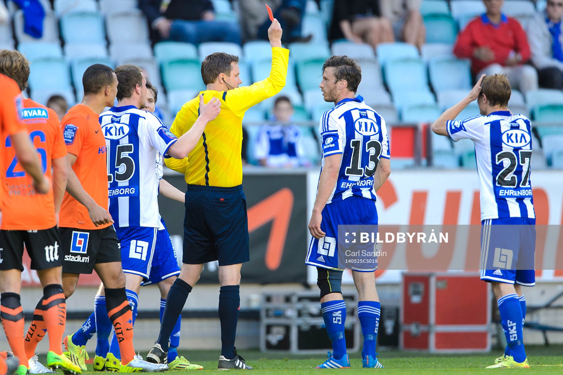 IFK Göteborgs Gustav Svensson får rött kort